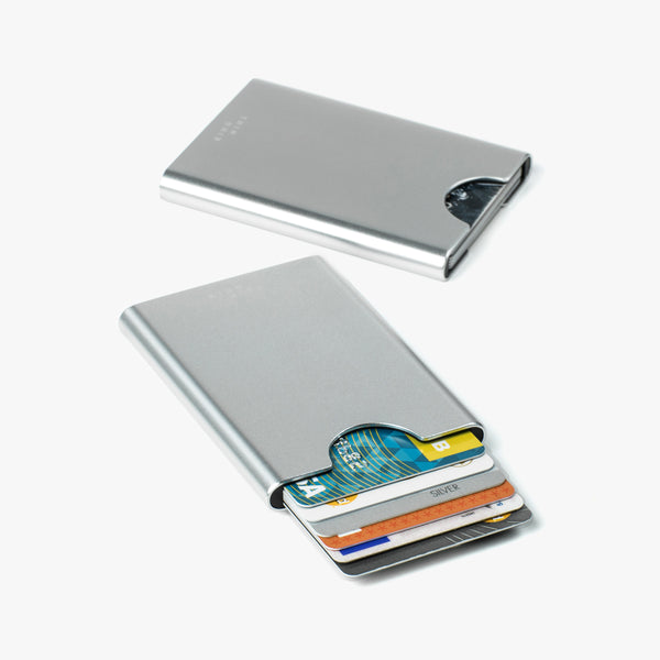 Slim aluminum card case in silver colour by Thin King