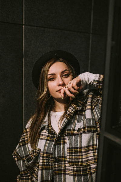 Thin King Champagne Peony di Candy