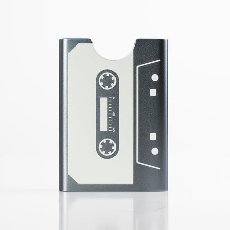 Thin King credit card case - Red Sparrow